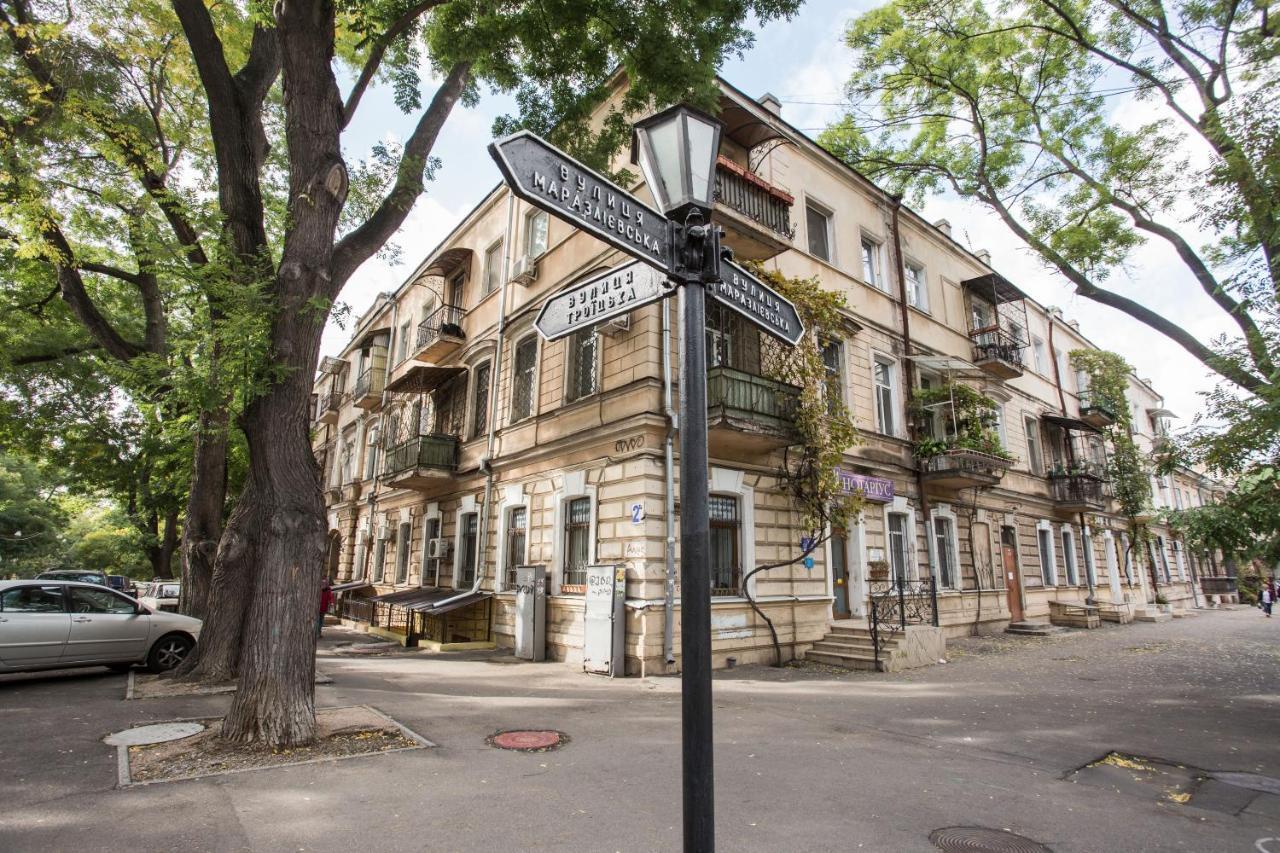 Apartments Opposite Shevchenko Park Одесса Экстерьер фото
